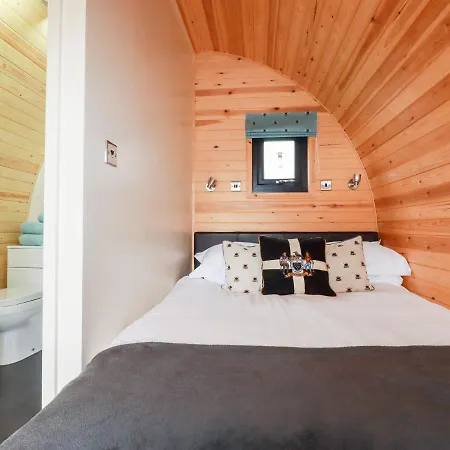 Sam Holiday home